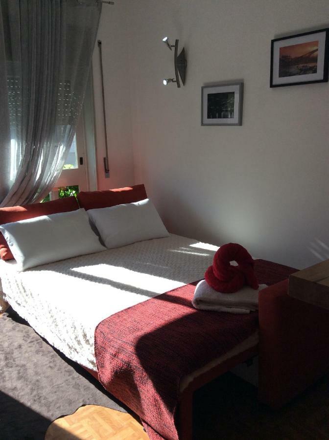 Downtown Sunny Apartment Porto Bagian luar foto
